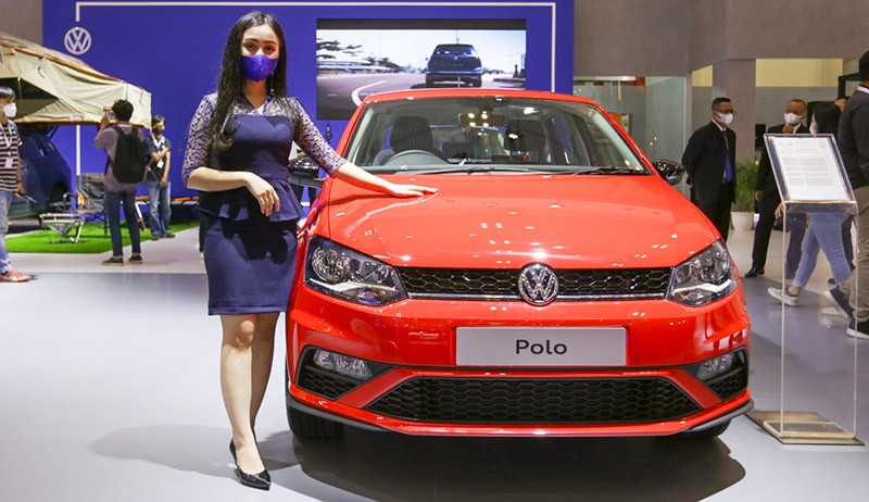 Penampilan SPG Cantik Mencuri Perhatian Pengunjung GIIAS 2021 - Bagian 2