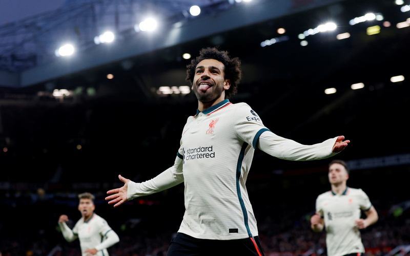Jersey Liverpool saat Bantai MU Akan Dilelang Mohamed Salah, Tujuannya Mulia