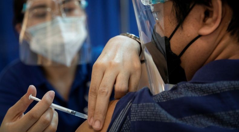 Sudah Vaksin Tapi Masih Kena Covid-19, Ahli Mikrobiologi Punya Jawabannya