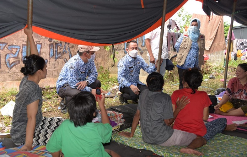 Wali Kota Palangka Raya Jamin Kebutuhan Logistik dan Kesehatan Masyarakat Terdampak Banjir