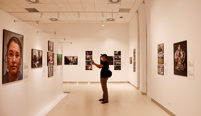 Pameran Foto Pemenang World Press Photo 2021 di Erasmus Huis - Bagian 3