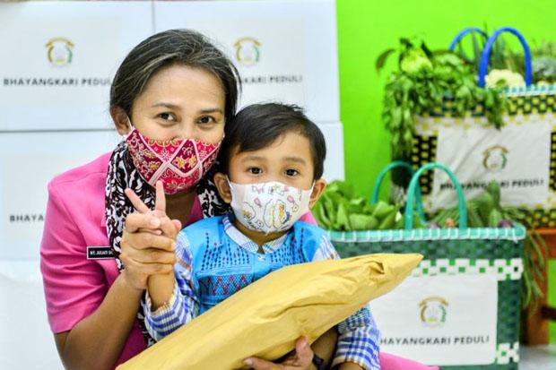 title Ketua Umum Bhayangkari Sebut Bripka Nur Ali Polisi yang Asuh Anak Yatim Sangat Menginspirasi Ketua Umum Bhayangkari Sebut Bripka Nur Ali Polisi yang Asuh Anak Yatim Sangat Menginspirasi