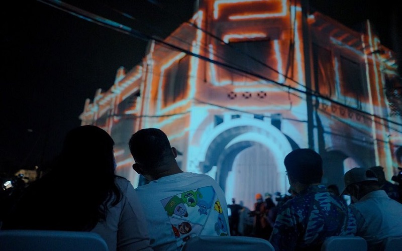 title Pembukaan Pekan Kuliner Kondang di Medan Picu Kerumunan Pembukaan Pekan Kuliner Kondang di Medan Picu Kerumunan