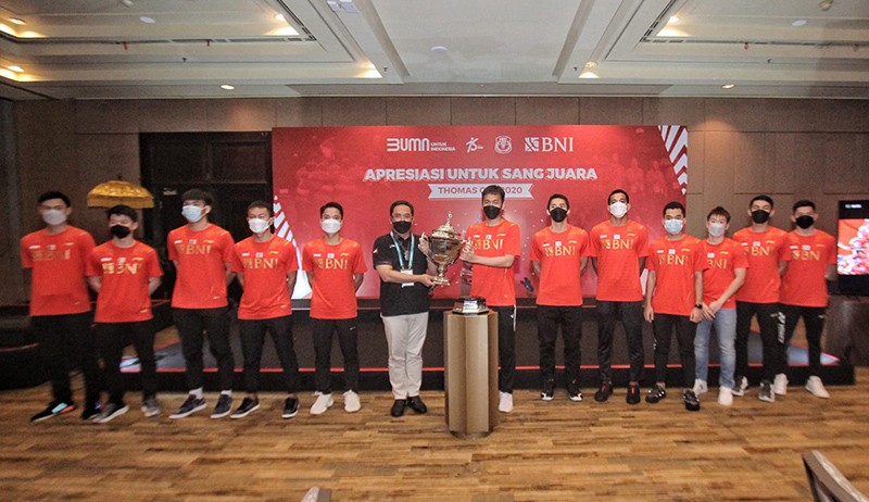 BNI Serahkan Dana Pembinaan Sebesar Rp5 Miliar kepada PBSI dan Tim Thomas Cup 2020 - Bagian 3