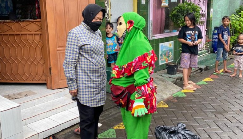 Kisah Pedagang Sayur Sepiati Rela Jadi Penari Topeng Demi Lunasi Utang