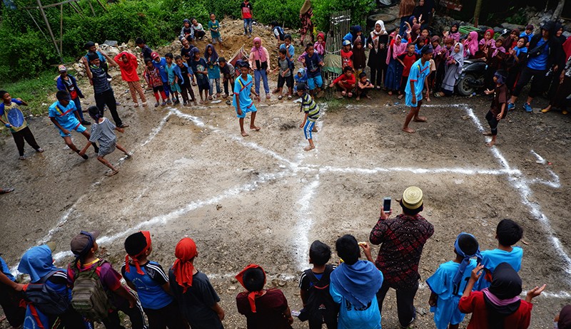 Serunya Permainan Tradisional di Desa Salenrang Sulsel - Bagian 1