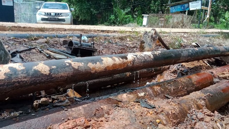 Pipa Meledak di Jambi, Warga Cemas hingga Syok