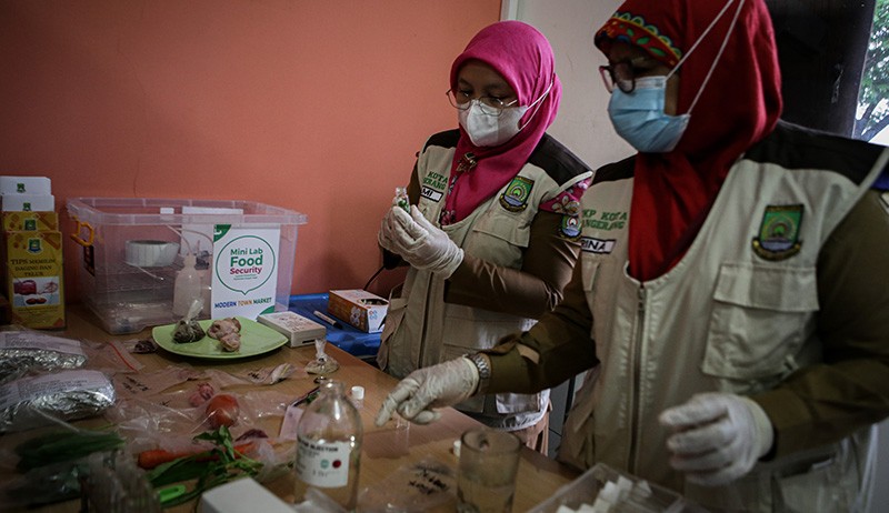Antisipasi Peredaran Makanan Mengandung Bahan Berbahaya, Pasar Ini Disidak - Bagian 2
