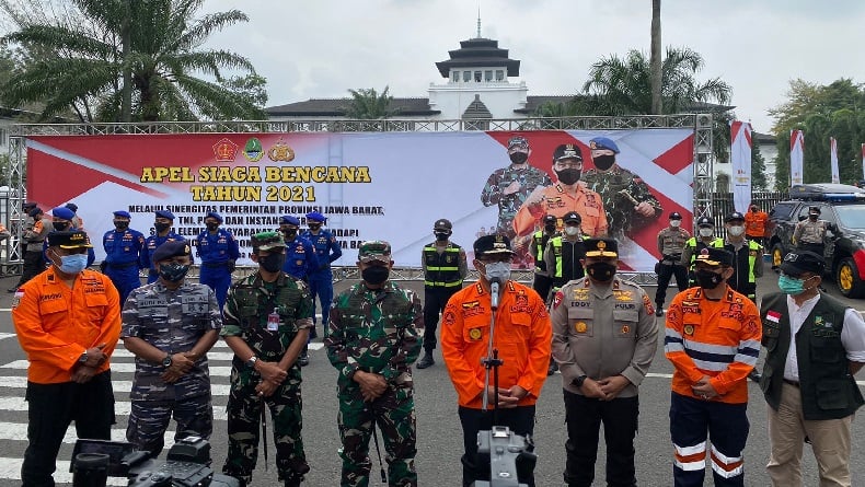 title Hadapi Bencana di Jabar, Kodam III Siliwangi Siagakan Ran Durlap Canggih Hadapi Bencana di Jabar, Kodam III Siliwangi Siagakan Ran Durlap Canggih