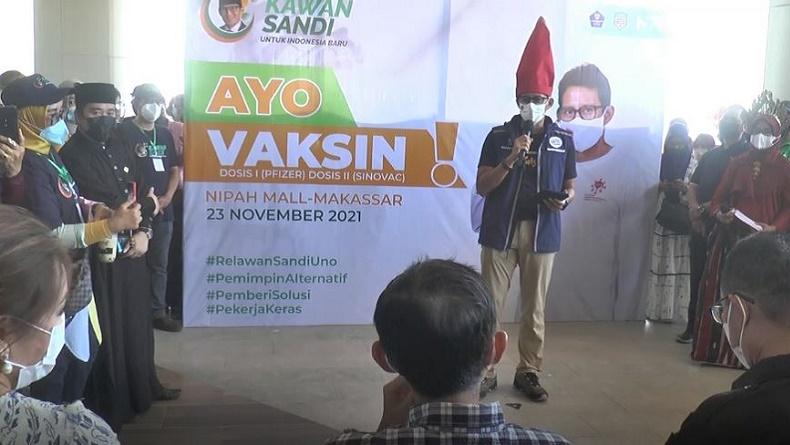 Menparekraf Tinjau Vaksinasi Massal di Makassar: Langkah Nyata Percepat Pemulihan Ekonomi