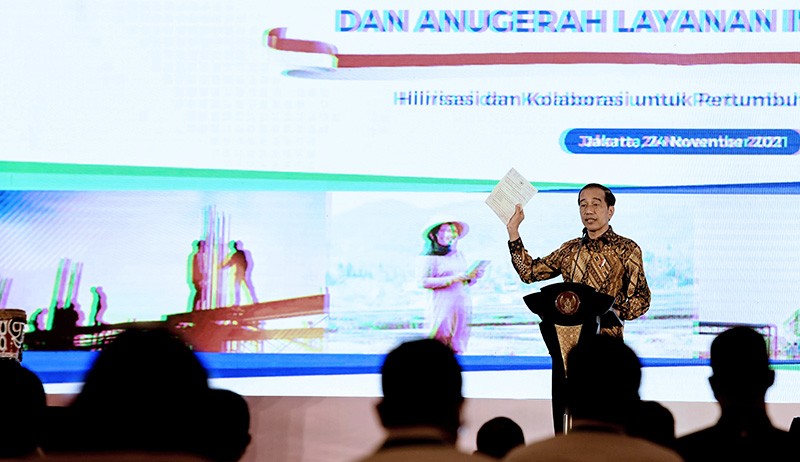 Presiden Jokowi Buka Rakornas dan Anugerah Layanan Investasi 2021 - Bagian 2