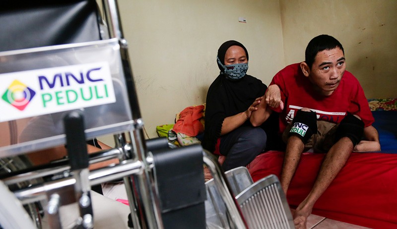 MNC Peduli Salurkan Bantuan untuk Slamet, Penyandang Cerebal Palsy Sejak Lahir - Bagian 4