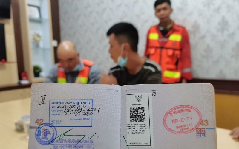 2 WNA China di Lokasi Tambang Ilegal Tanah Bumbu Kantongi Visa Tenaga Ahli