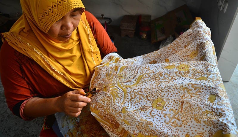 title 5 Batik Khas Jawa Tengah, Nomor 3 Dulu Hanya Dipakai Raja 5 Batik Khas Jawa Tengah, Nomor 3 Dulu Hanya Dipakai Raja