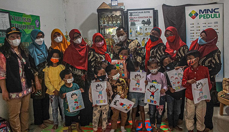 MNC Peduli Salurkan Peralatan Pendidikan ke PAUD Flamboyan 4 Petojo Utara - Bagian 2