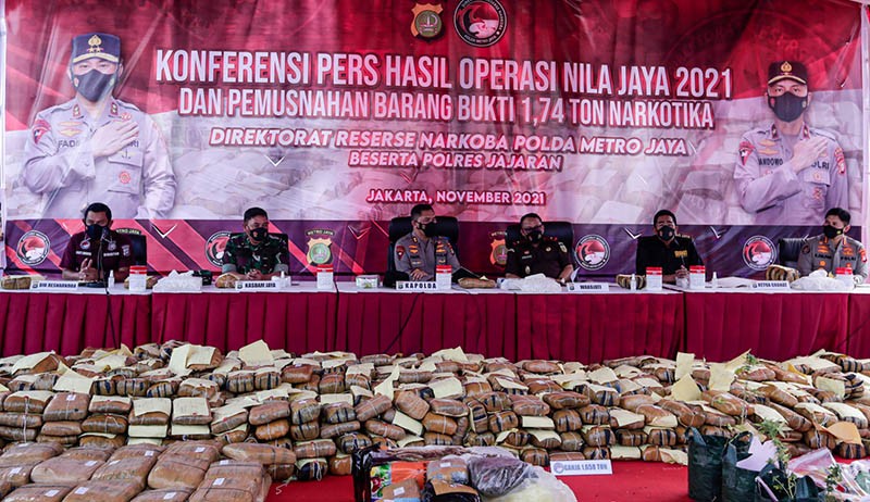Penampakan 1,74 Ton Narkotika Dimusnahkan Polda Metro Jaya - Bagian 1
