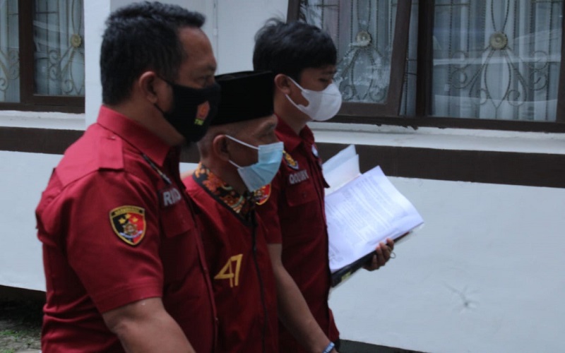 Pakai Ijazah SD Diduga Palsu, Oknum Kades di Lahat Jadi Tersangka dan Ditahan 