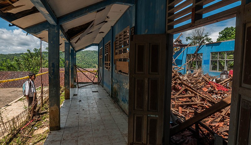 8 Murid Luka-Luka Tertimpa Atap Bangunan Sekolah Ambruk di Lebak - Bagian 1