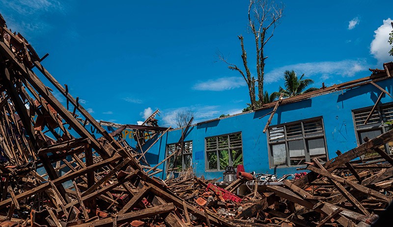 8 Murid Luka-Luka Tertimpa Atap Bangunan Sekolah Ambruk di Lebak - Bagian 2