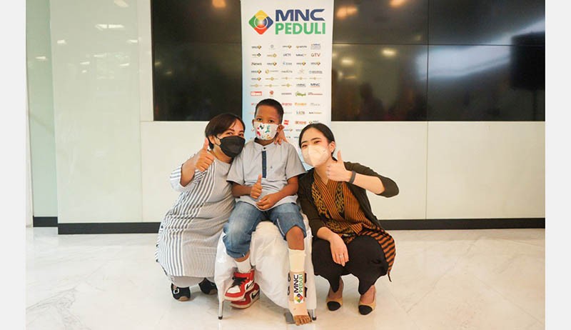 MNC Peduli Berikan Alat Bantu Dengar dan Kaki Palsu untuk Penyandang Disabilitas - Bagian 5