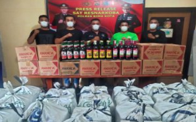 Polres Bima Kota Gerebek Gudang Miras, 1.200 Botol Disita