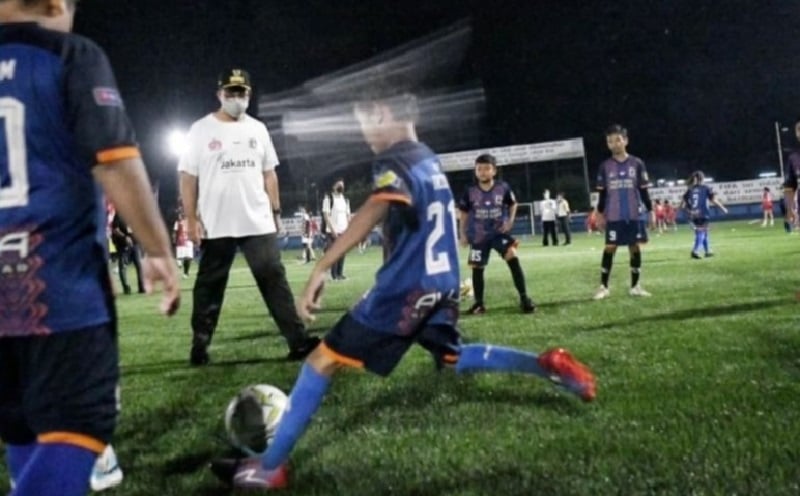 Resmikan Lapangan Standar FIFA di Perkampungan Muara Angke, Anies: Semoga Lahir Pemain Kelas Dunia