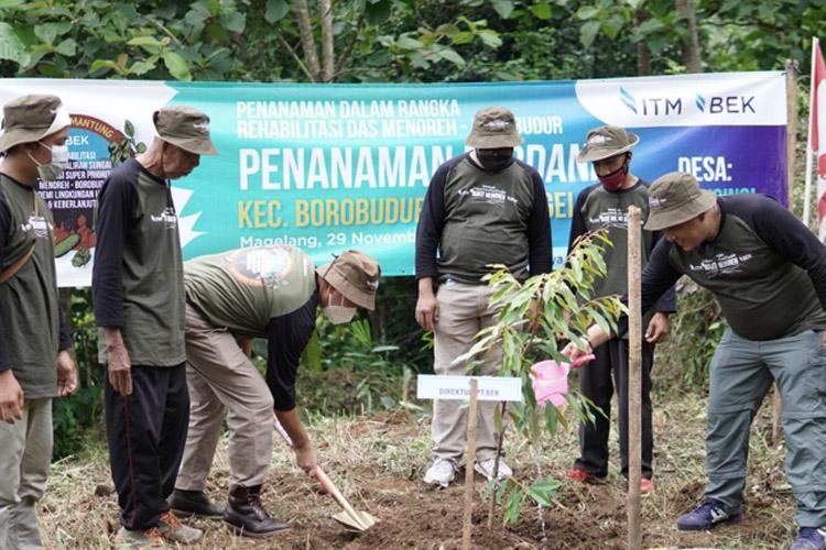 title Dukung Borobudur sebagai Destinasi Super Prioritas, KLHK Rehabilitasi DAS Menoreh Dukung Borobudur sebagai Destinasi Super Prioritas, KLHK Rehabilitasi DAS Menoreh