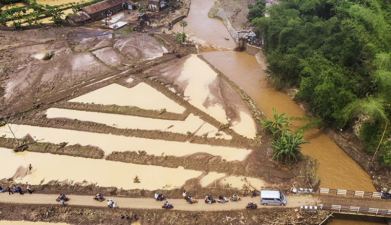 Penampakan dari Udara Dampak Banjir Bandang Garut - Bagian 3