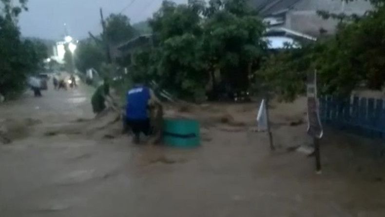 Banjir Bandang Terjang Wonosoco Kudus, Puluhan Rumah Terdampak