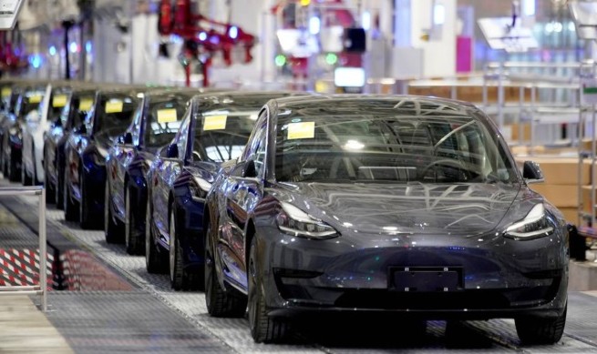 Perluas Kapasitas Pabrik di Shanghai, Tesla Investasi Rp2,6 Triliun