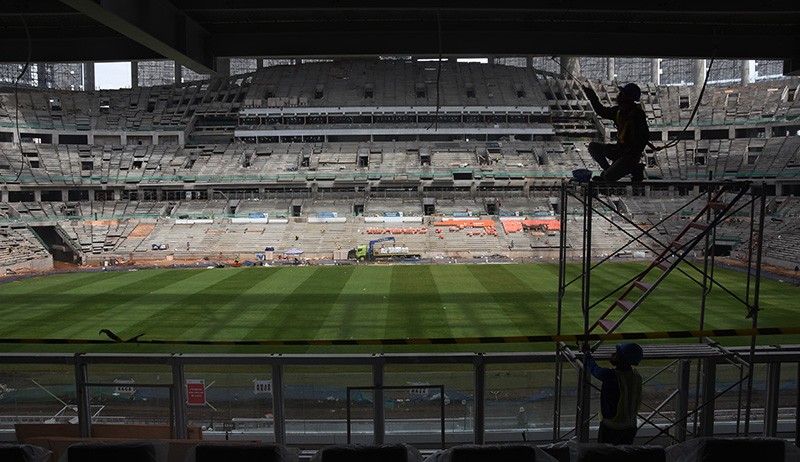 Penampakan Mulusnya Rumput Jakarta International Stadium Jelang IYC 2021 - Bagian 2