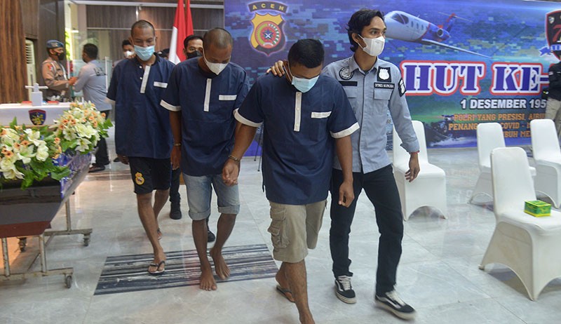 Polda Aceh Ungkap Peredaran 100 Kg Sabu Jaringan Internasional - Bagian 2