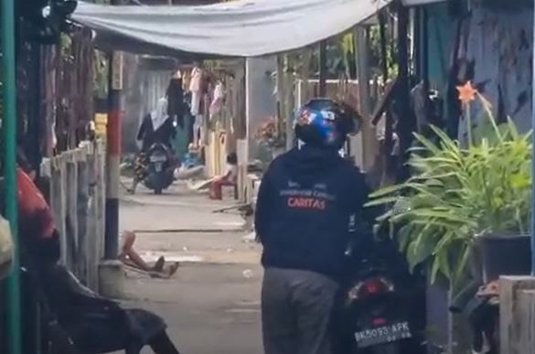 Viral Video Pemuda di Deliserdang Injak dan Tempelkan Kemaluan ke Alquran
