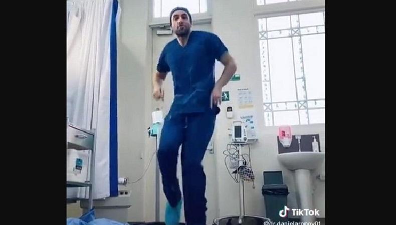 Keterlaluan, Dokter Ini Rekam Video TikTok saat Operasi Pasien