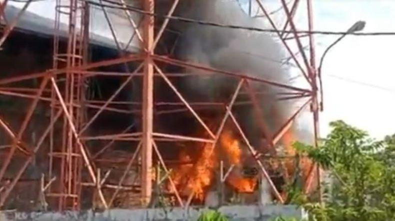 Warga Boyolali Heboh, Shelter Tower Provider Mendadak Terbakar