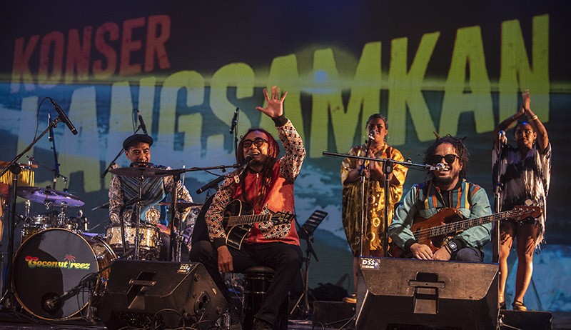 Kenang Sang Vokalis, Coconuttreez Gelar Konser Langsamkan - Bagian 3