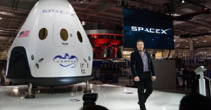 Elon Musk Khawatir SpaceX Bangkrut
