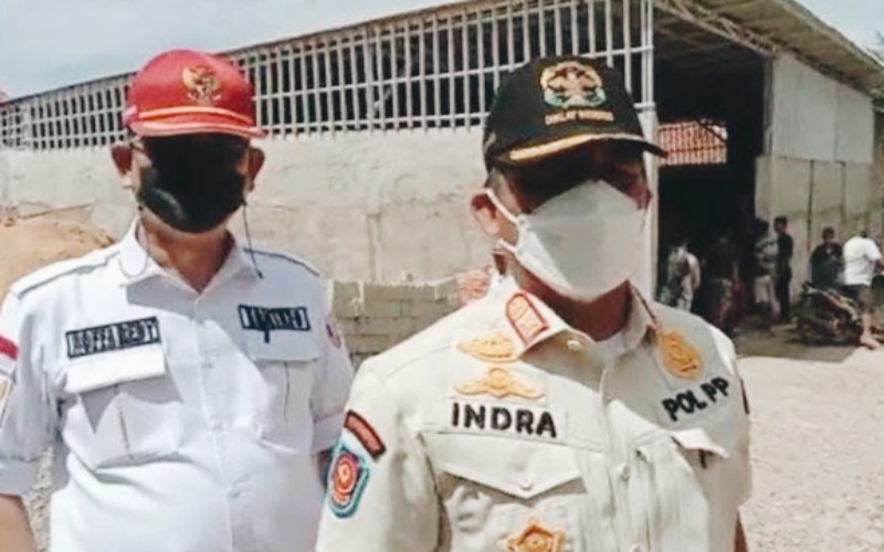 Tim Gabungan Gerebek Gudang Minyak Oplosan di Betung Banyuasin