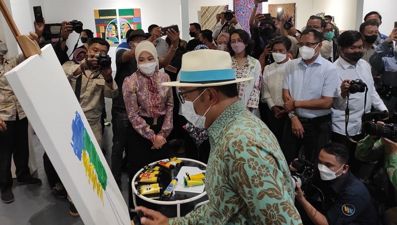 Pamerkan Lukisannya Di Jogja, Ridwan Kamil Bicara Tentang Produktivitas ...