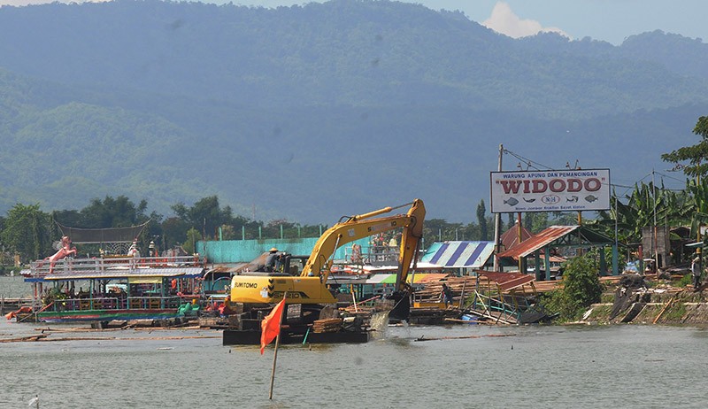 Warung Apung Rowo Jombor Klaten Dibongkar - Bagian 2
