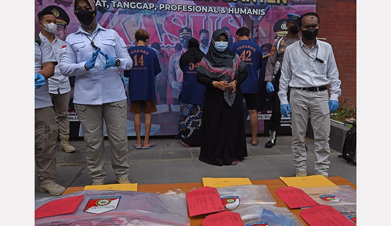 Gerebek Panti Pijat, Polda Banten Ungkap Kasus Perdagangan Orang - Bagian 3