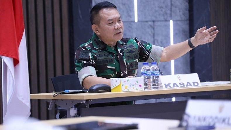 title Permintaan Hillary Brigitta Lasut soal Ajudan dari TNI Tak Dipenuhi KSAD Jenderal Dudung Permintaan Hillary Brigitta Lasut soal Ajudan dari TNI Tak Dipenuhi KSAD Jenderal Dudung
