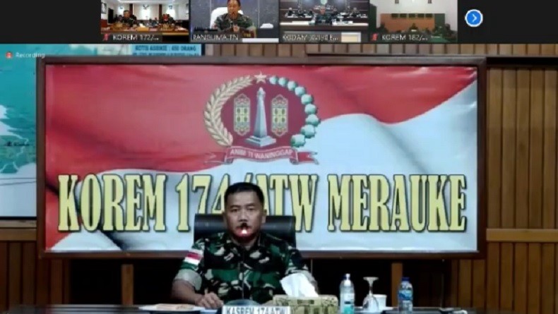 Tak Menyimak Rapat, Kasrem 174/ATW Merauke Tampak Tegang saat Dimarahi Panglima TNI