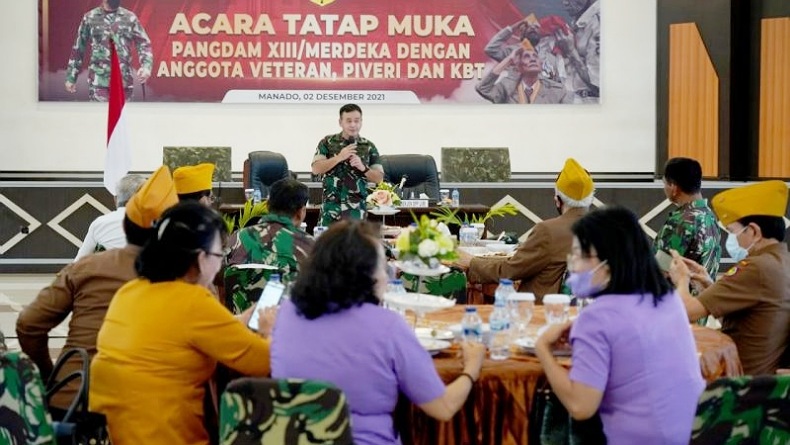 Panglima Kodam XIII/Merdeka Silaturahmi dengan Keluarga Besar TNI Sulut