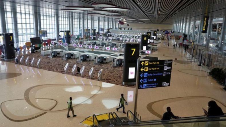 Kasus Covid Omicron di Australia dan Malaysia Libatkan Penumpang Transit di Singapura