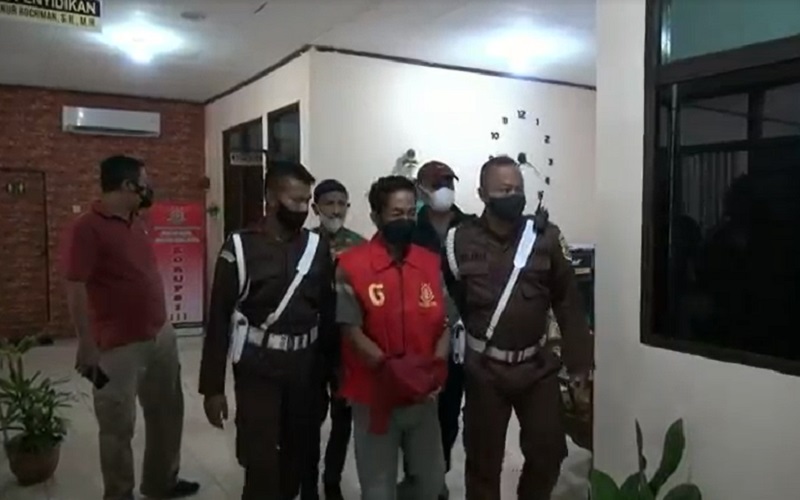 Sempat Buron, Mantan Kades Terlibat Dugaan Kasus Korupsi Dana ...