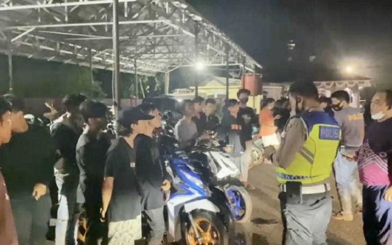 Sebar Undangan di Medsos untuk Balap Liar, Puluhan Remaja Ditangkap 