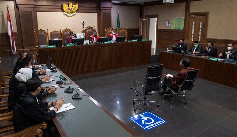 Azis Syamsuddin Jalani Sidang Perdana Pemberian Suap Mantan Penyidik KPK - Bagian 3