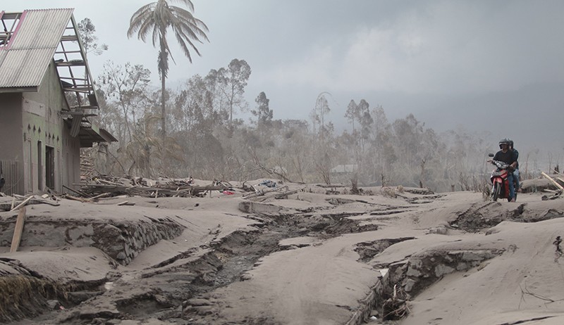 Basarnas: Hujan Jadi Kendala Pencarian Korban Erupsi Gunung Semeru
