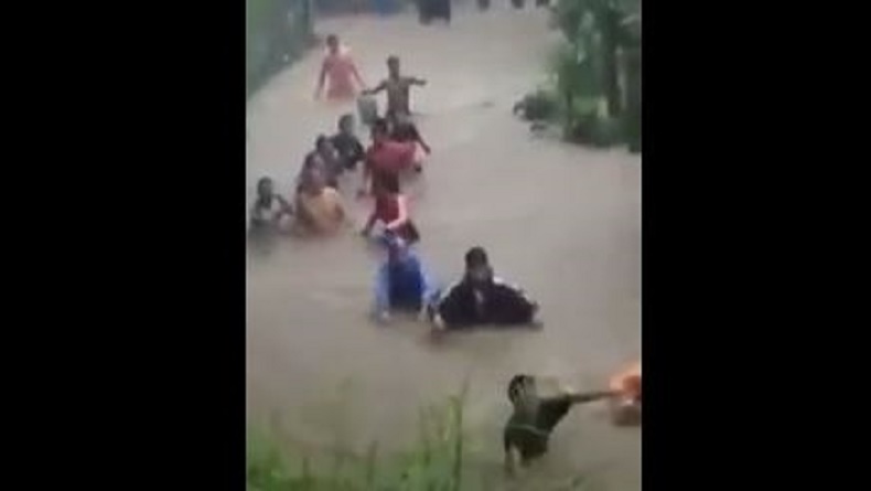 Banjir Besar Setinggi 1 Meter Terjang Lombok Barat, 3 Orang Hilang 1 Tewas
